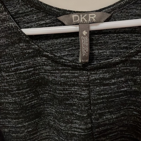 ⭐️2/$20⭐️ DKR Jersey Dress - Picture 3 of 3